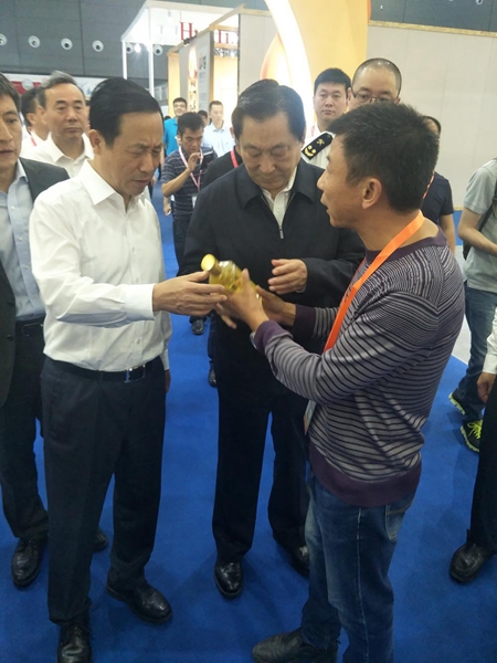 必发集团,油茶种植出产加工销售,植物油种植出产加工销售 必发集团,油茶种植出产加工销售,植物油种植出产加工销售