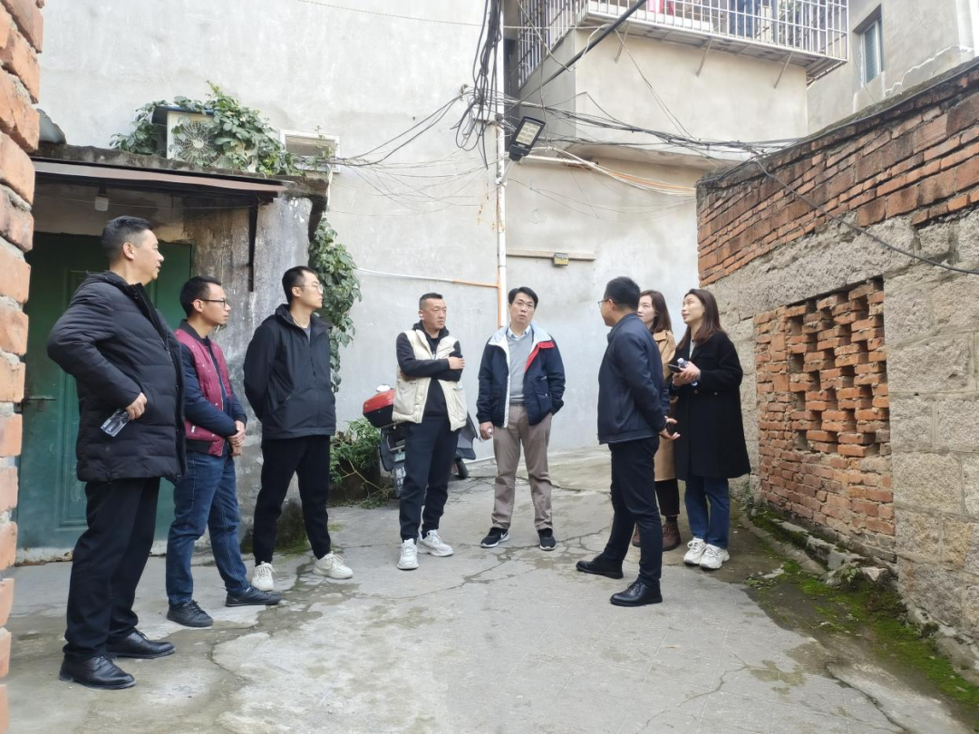 市亚美AM8AG公司向导赴闽东商业公司开展衡宇清静加固施工情形及清静生产调研