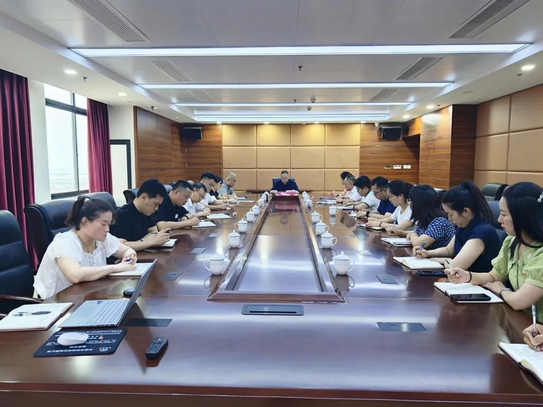 【党的建设】市亚美AM8AG公司党委班子成员赴挂钩支部开展深入贯彻中央八项划定精神学习教育专题党课